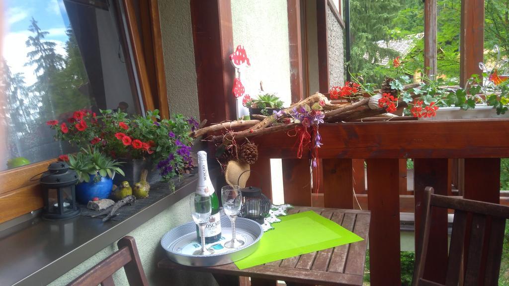 FATRAPARK 1 U SOVIČKY štúdio, kuchynka, kúpeľňa,s balkónom grátis parkovanie v podzemnej garáži Ruzomberok Exterior foto
